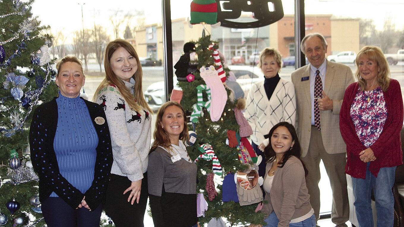 Klamath County realtors launch winter clothing drive